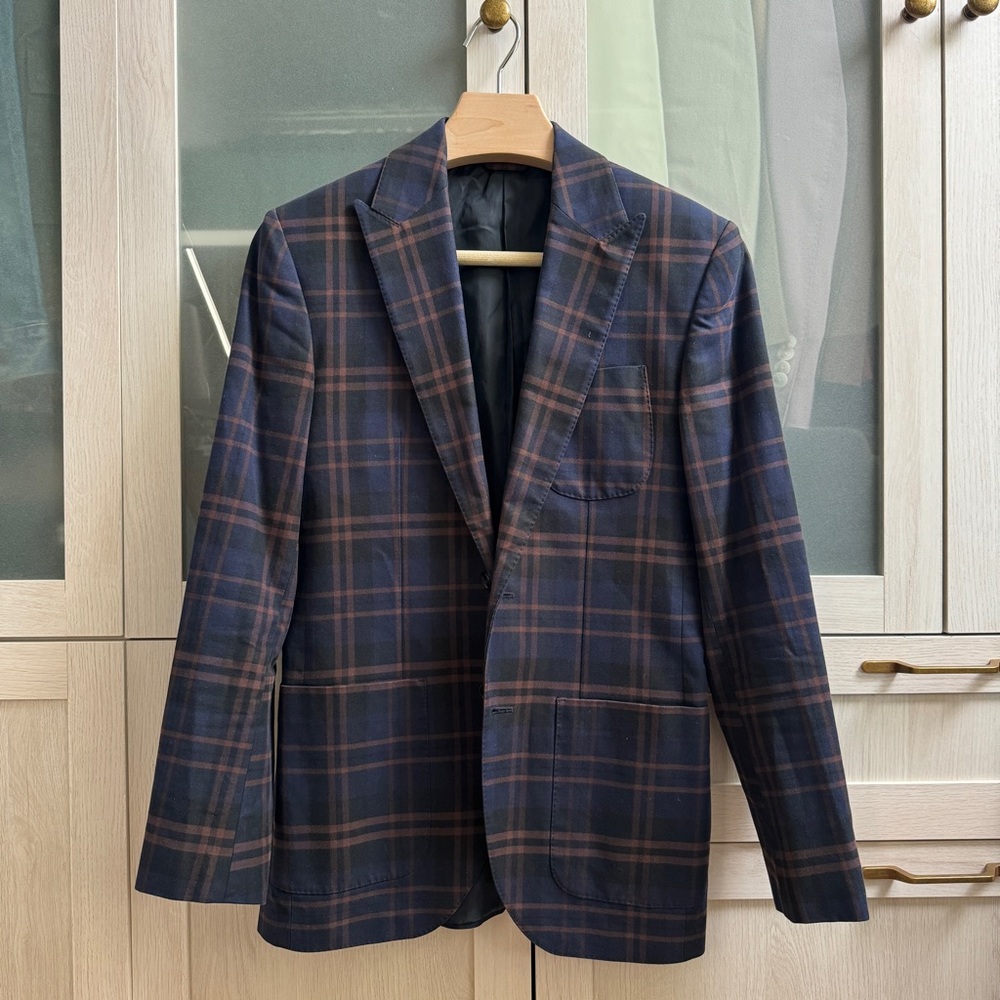 Club Monaco Navy & Burgundy Plaid Blazer